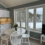Victoria Lakefront In Lyseren Strandpark Feriehus *