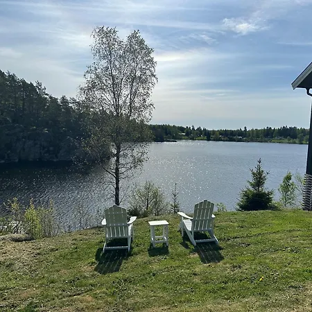 Victoria Lakefront In Lyseren Strandpark *