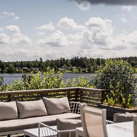 Victoria Lakefront In Lyseren Strandpark Ferienhaus *